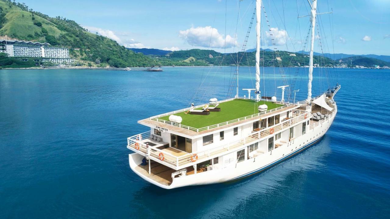 Ayana Lako Di'A Hotel Labuan Bajo Ngoại thất bức ảnh